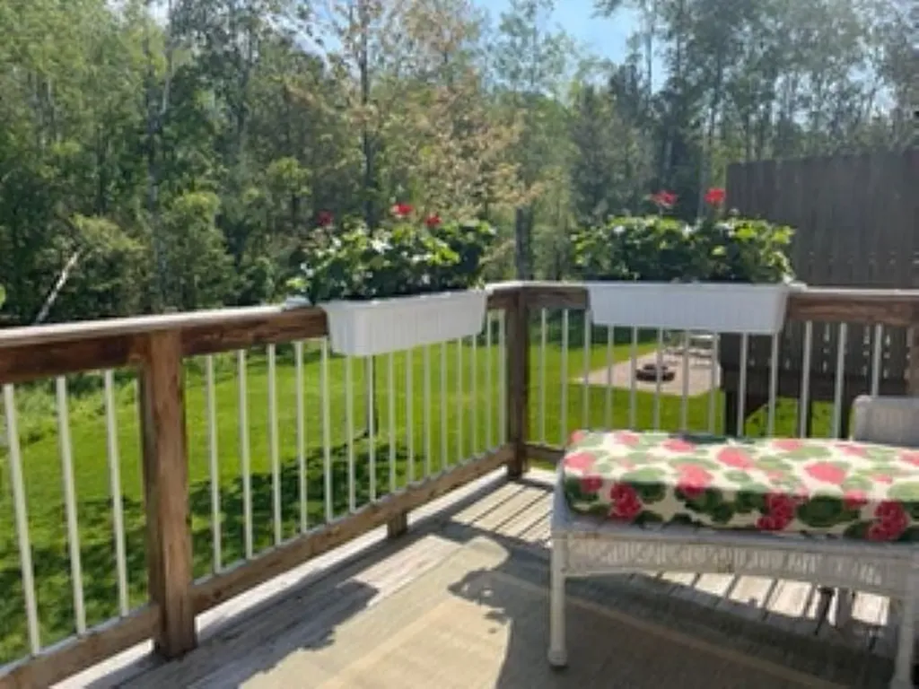 3863 Falling Leaf Trail East Bay Township MI 49686
