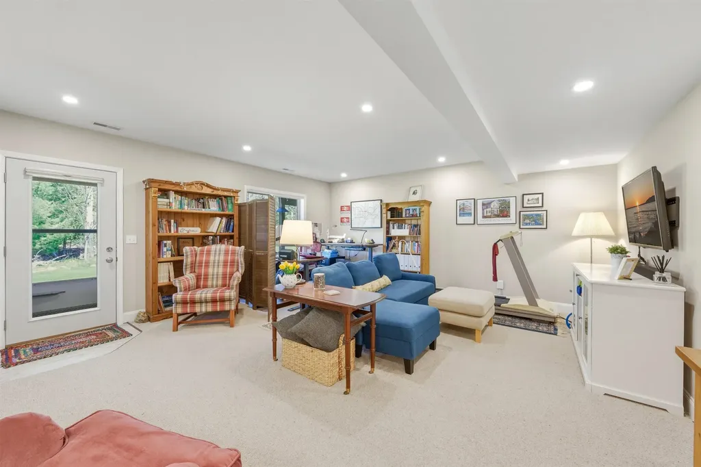 3863 Falling Leaf Trail East Bay Township MI 49686