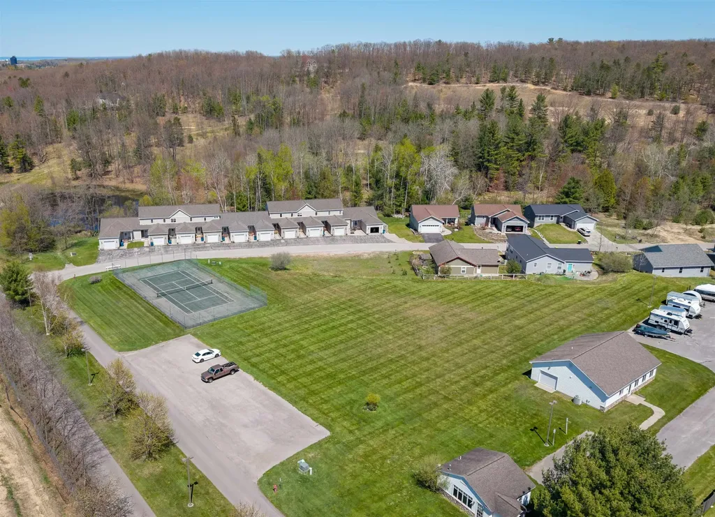 3863 Falling Leaf Trail East Bay Township MI 49686