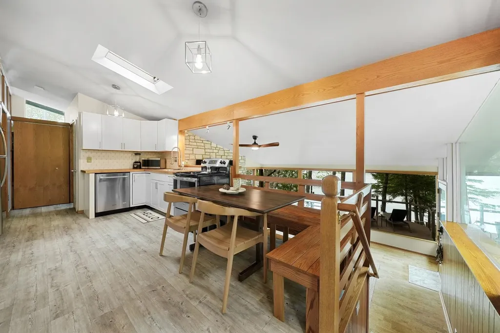 306 Highview Road East Bay Township MI 49696