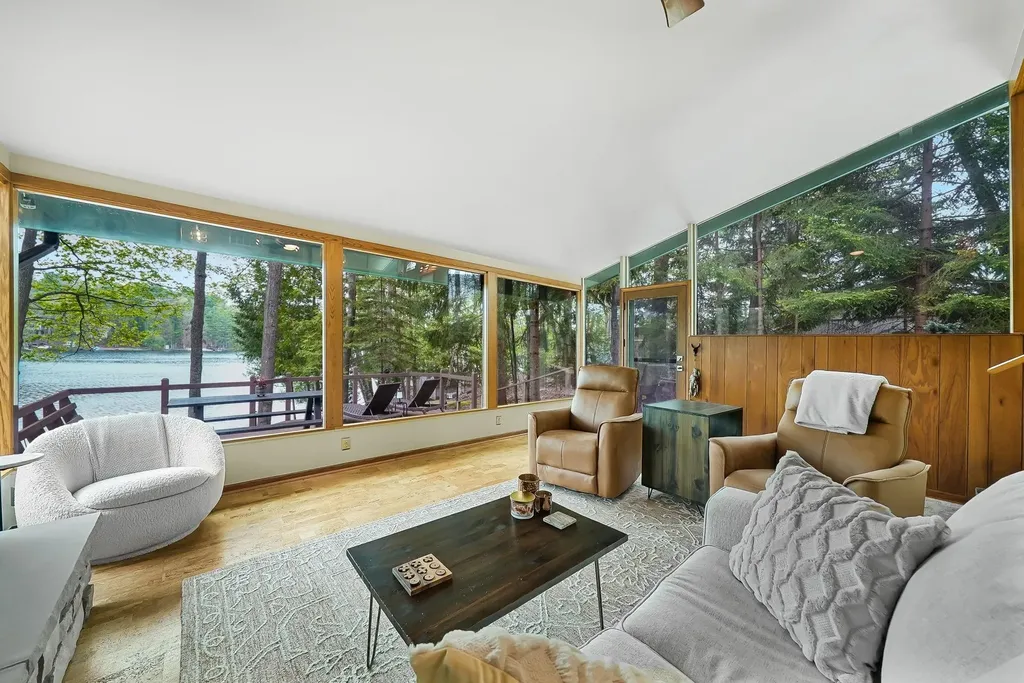 306 Highview Road East Bay Township MI 49696