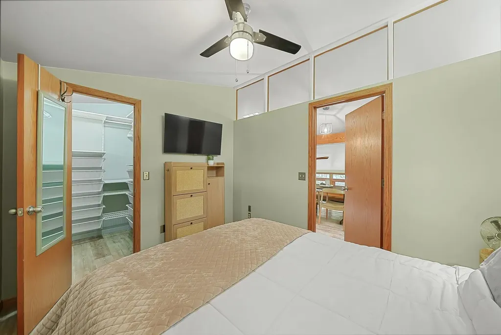 306 Highview Road East Bay Township MI 49696
