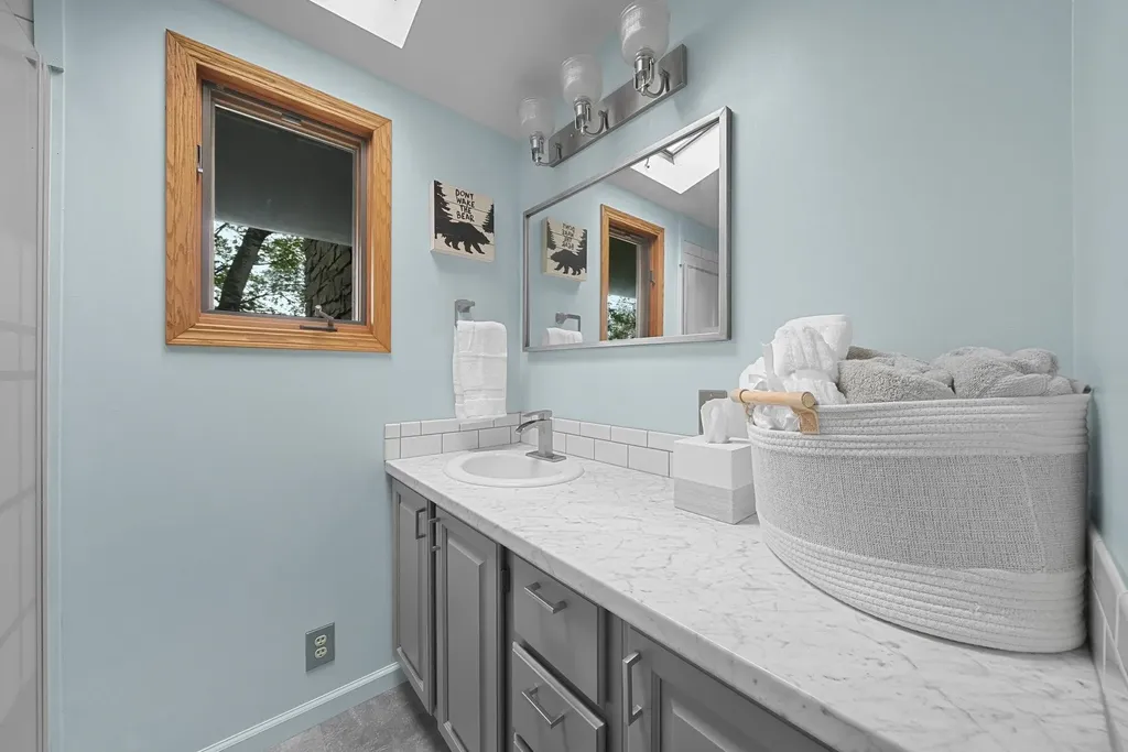 306 Highview Road East Bay Township MI 49696