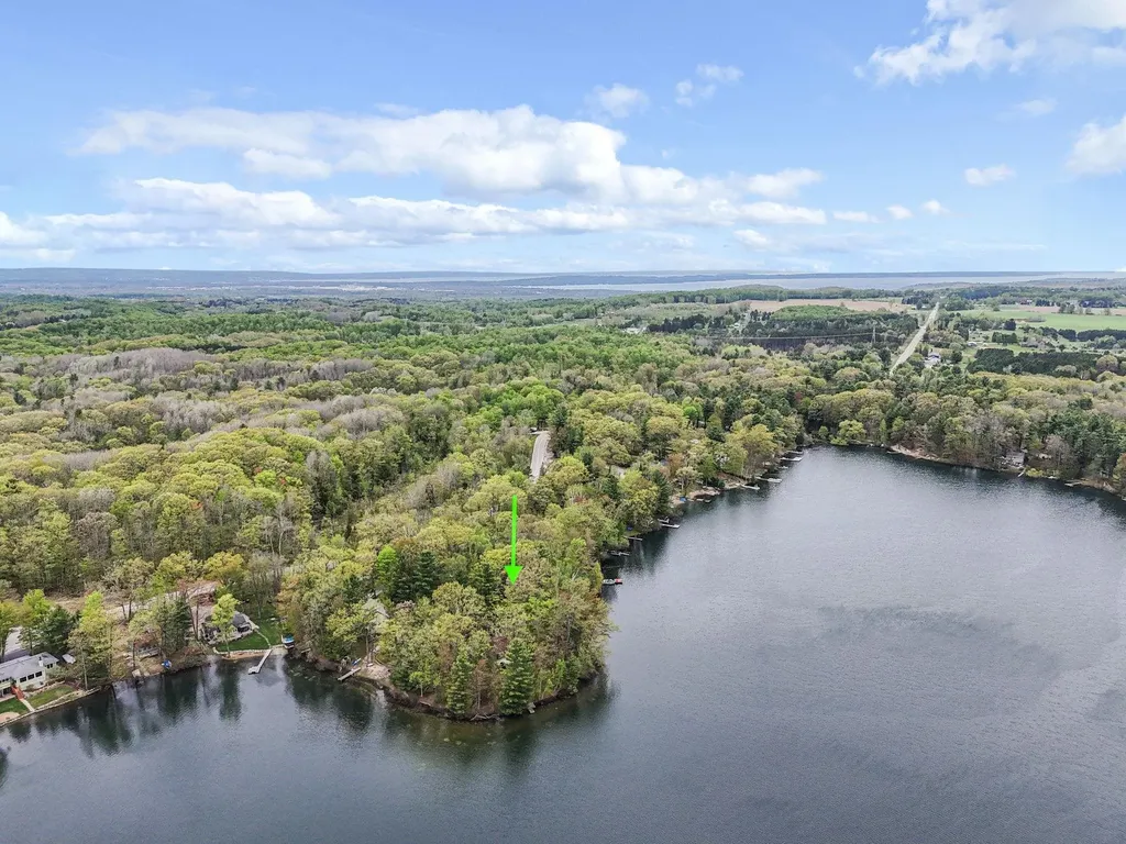 306 Highview Road East Bay Township MI 49696