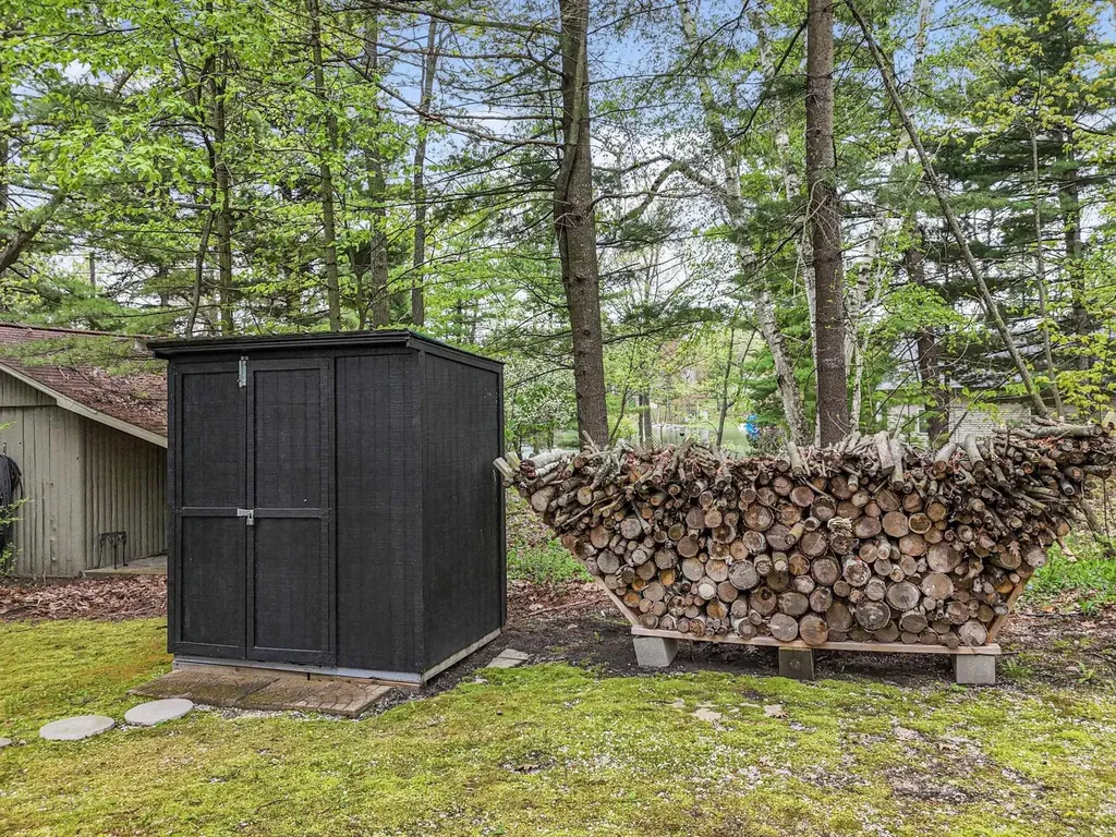 306 Highview Road East Bay Township MI 49696