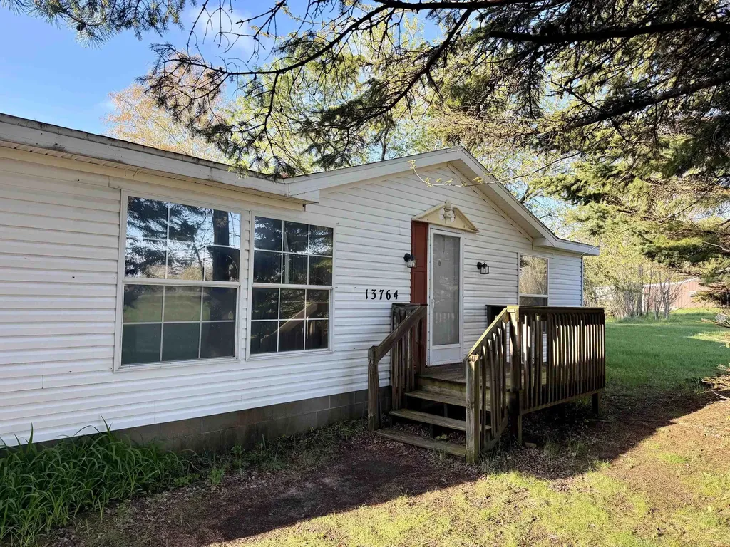 13764 Winters Road Milton Township MI 49648