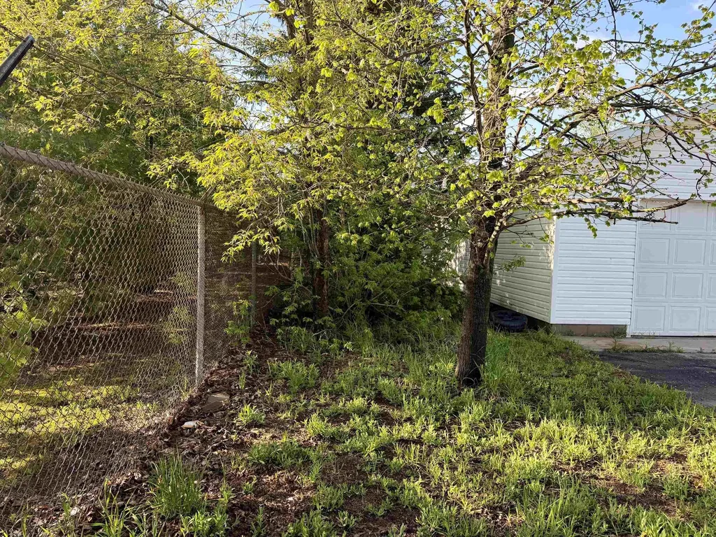 13764 Winters Road Milton Township MI 49648
