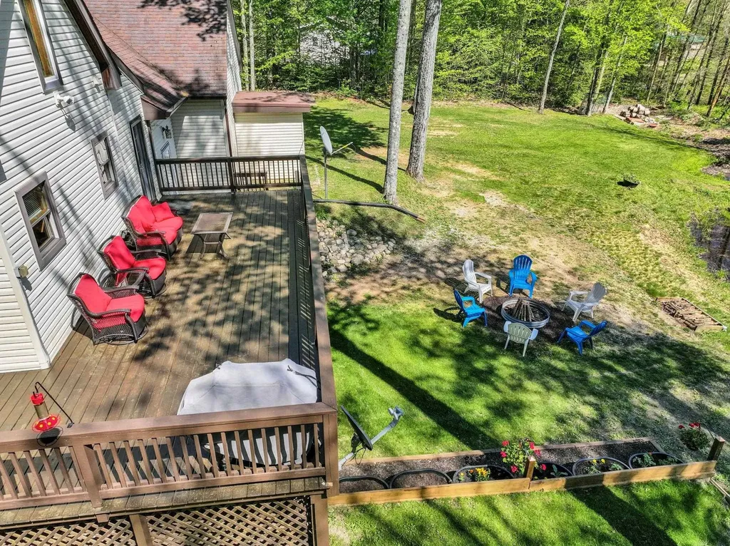812 Brandon Drive Cherry Grove Township MI 49601