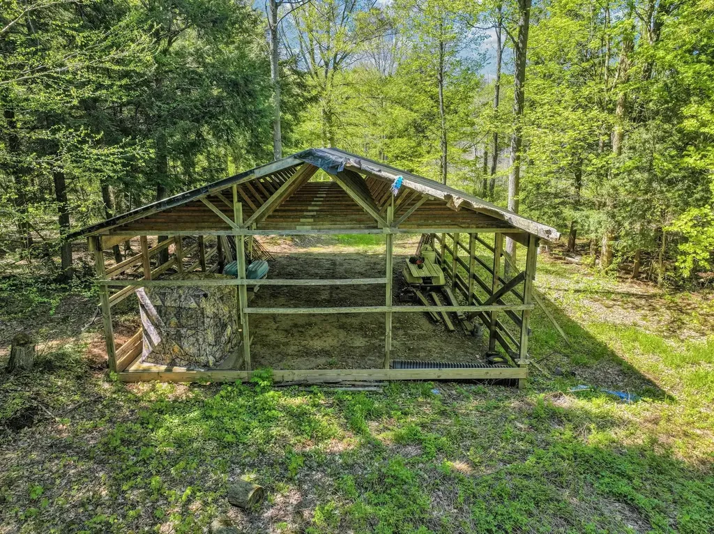812 Brandon Drive Cherry Grove Township MI 49601