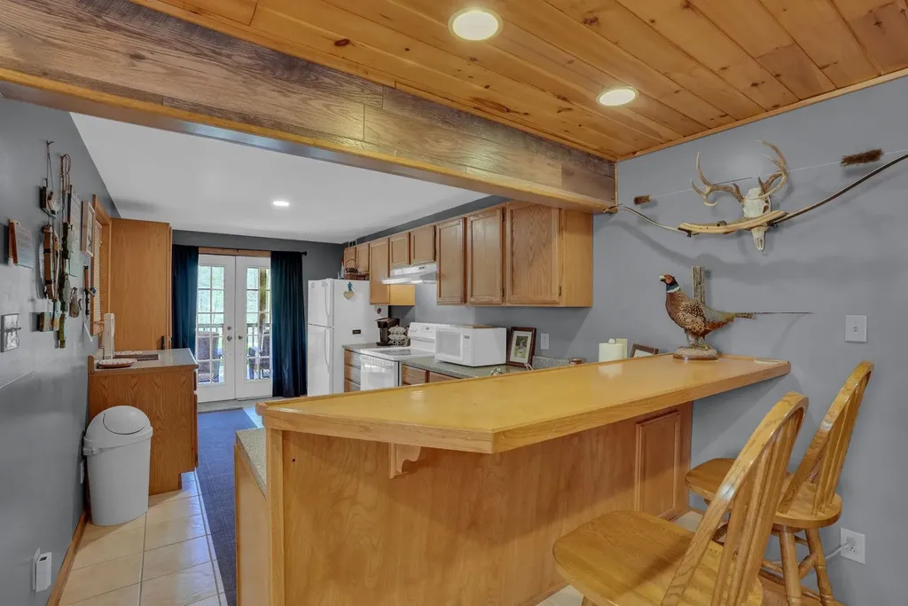 812 Brandon Drive Cherry Grove Township MI 49601