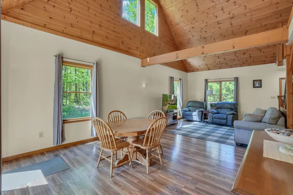 812 Brandon Drive Cherry Grove Township MI 49601