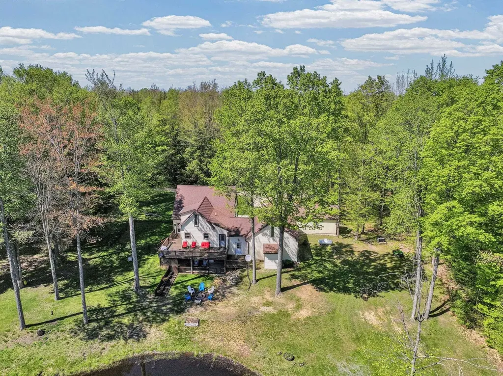 812 Brandon Drive Cherry Grove Township MI 49601
