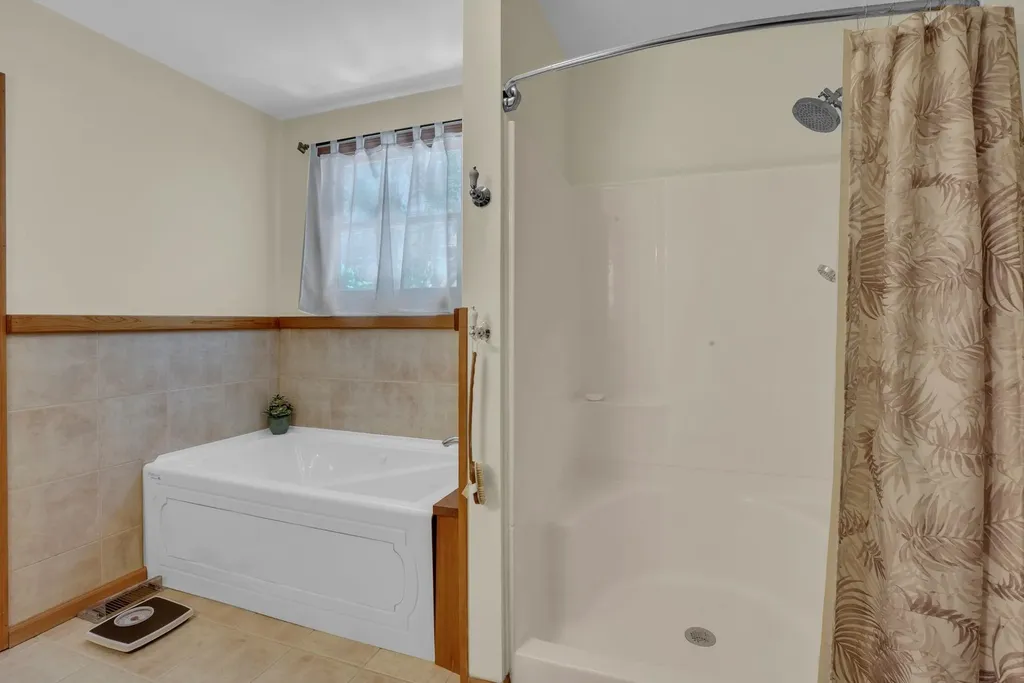 812 Brandon Drive Cherry Grove Township MI 49601