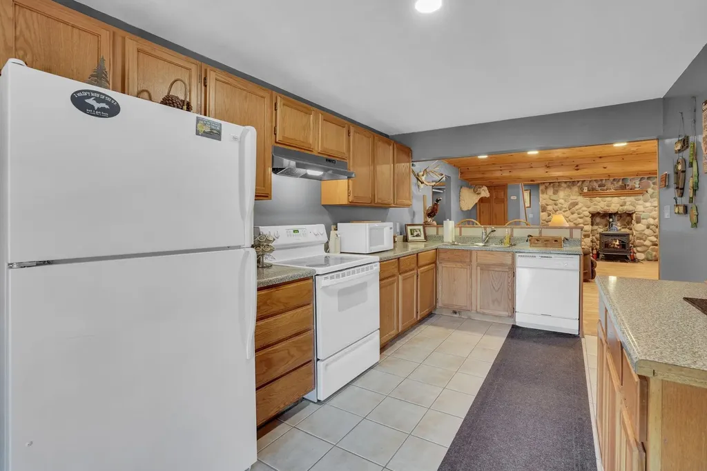 812 Brandon Drive Cherry Grove Township MI 49601