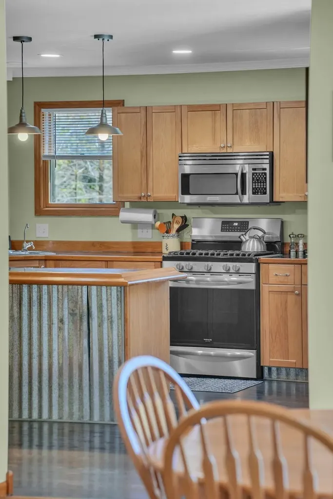 812 Brandon Drive Cherry Grove Township MI 49601