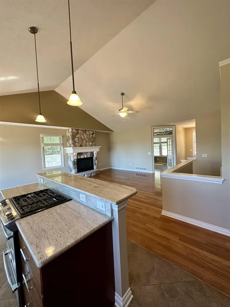10070 E Sapphire Circle Elmwood Charter Township MI 49696