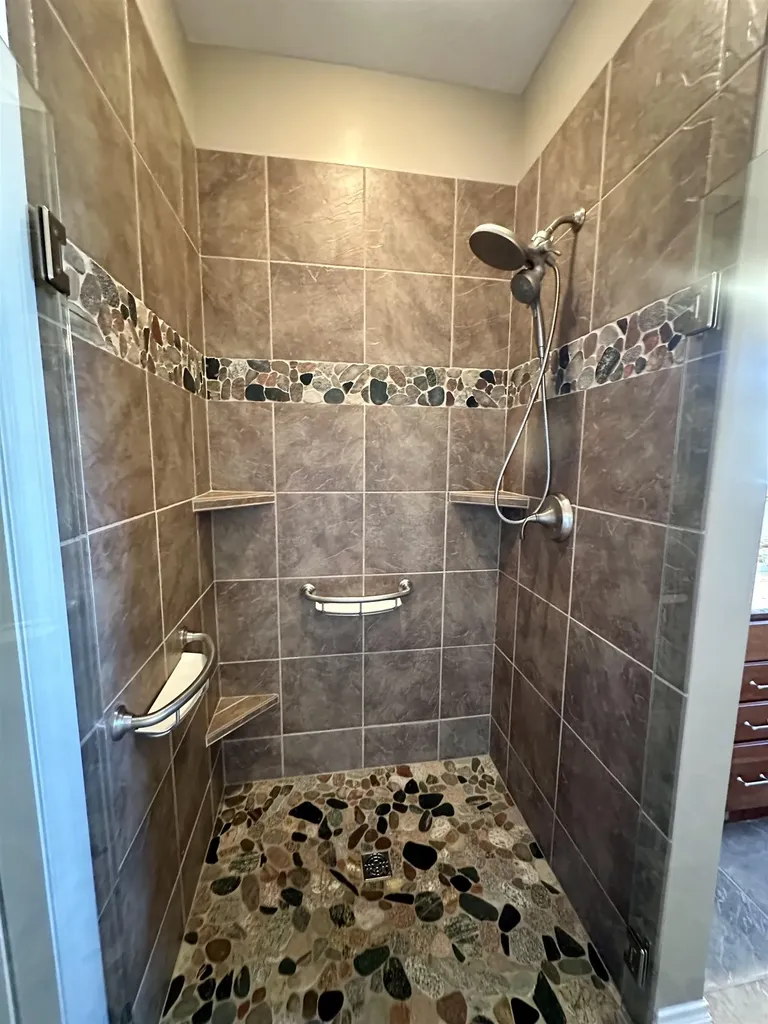 10070 E Sapphire Circle Elmwood Charter Township MI 49696