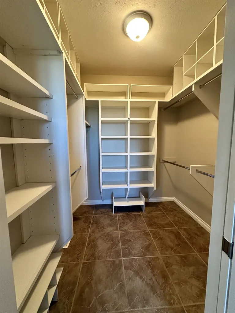 10070 E Sapphire Circle Elmwood Charter Township MI 49696