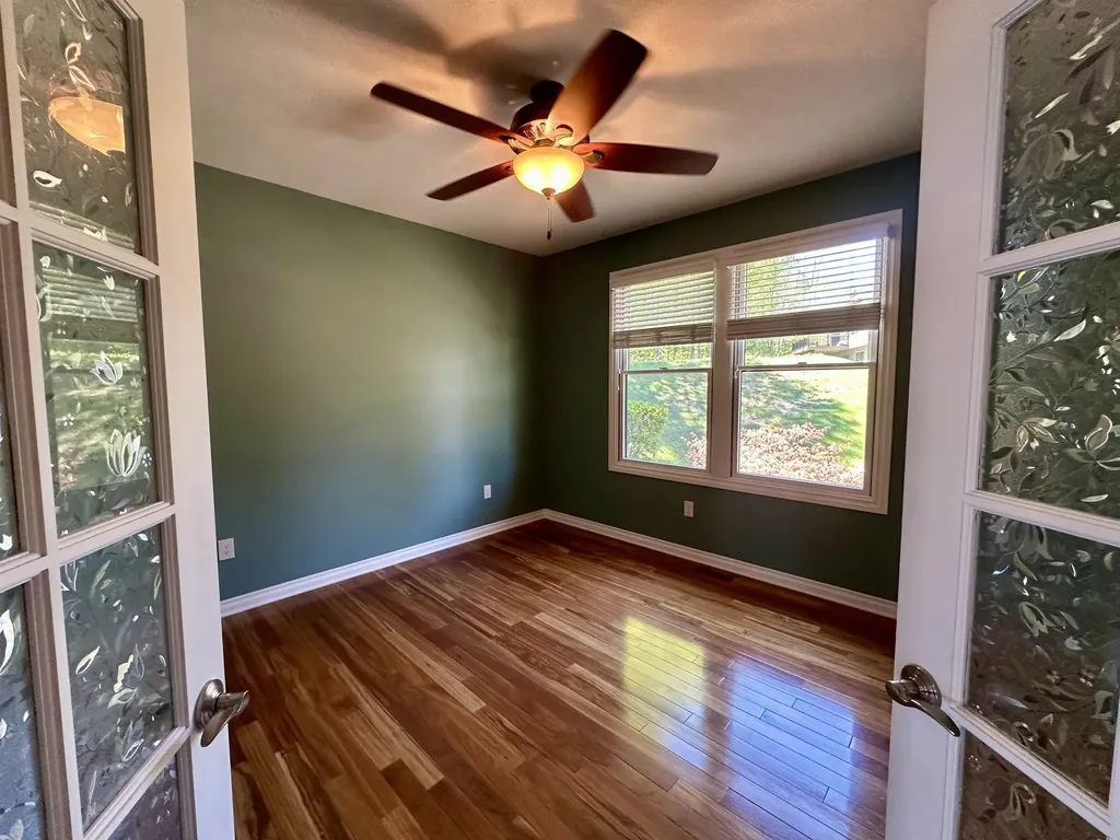 10070 E Sapphire Circle Elmwood Charter Township MI 49696