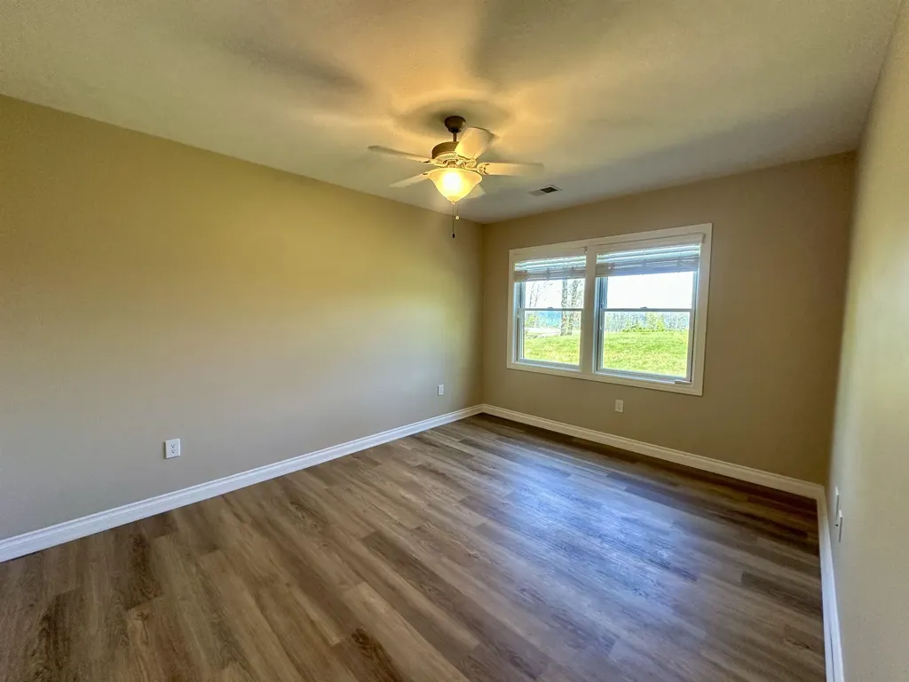 10070 E Sapphire Circle Elmwood Charter Township MI 49696