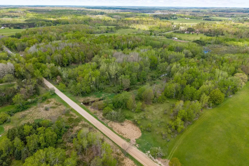 16130 140th Avenue Rose Lake Township MI 49655