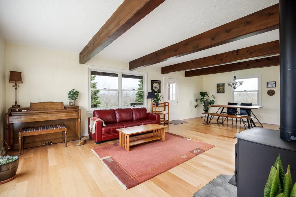 7825 S Lake Leelanau Drive Bingham Township MI 49684