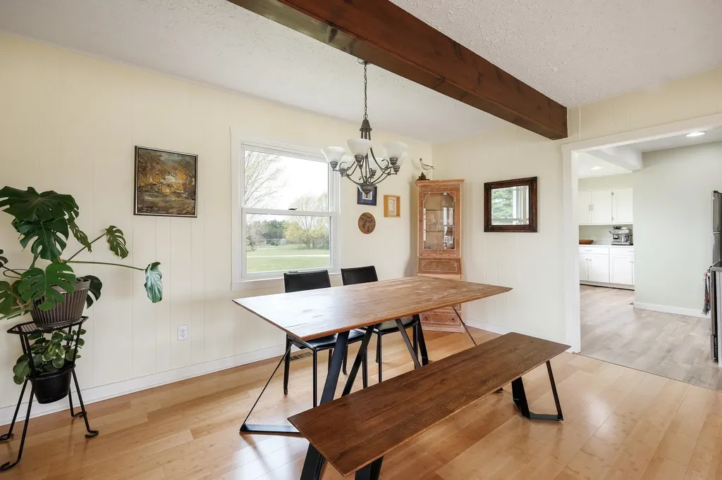 7825 S Lake Leelanau Drive Bingham Township MI 49684