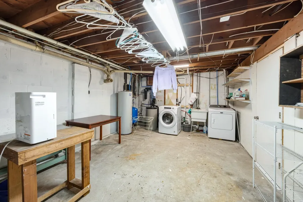 7825 S Lake Leelanau Drive Bingham Township MI 49684