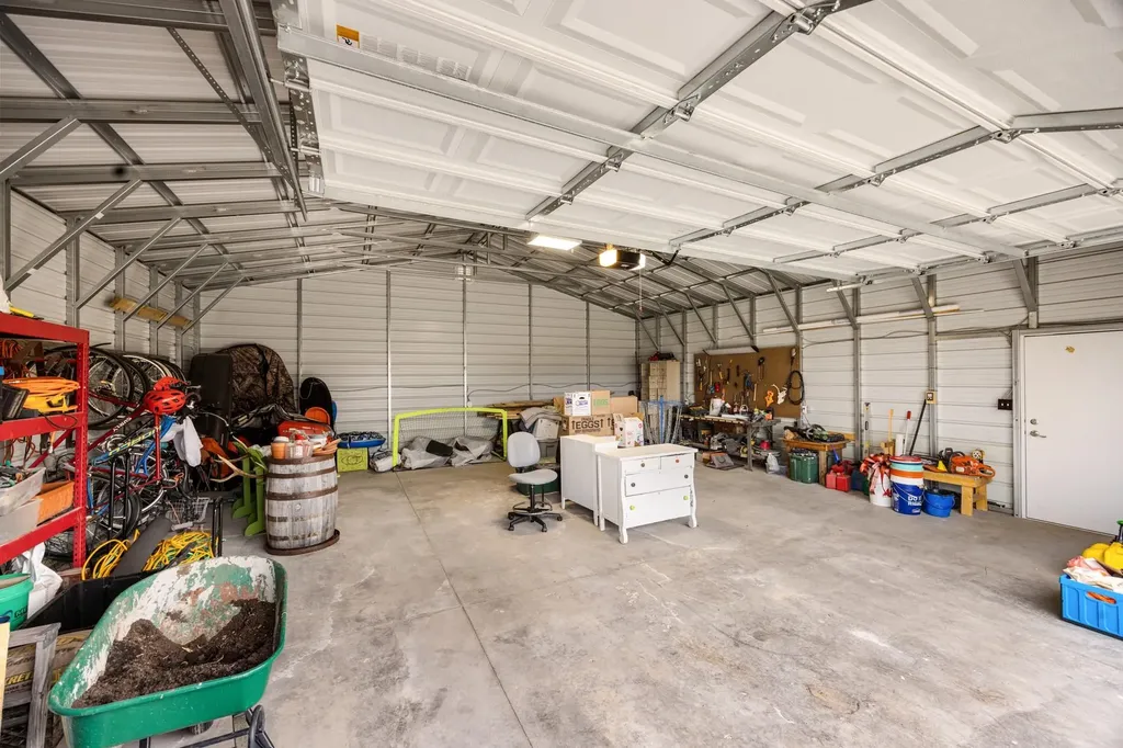 7825 S Lake Leelanau Drive Bingham Township MI 49684