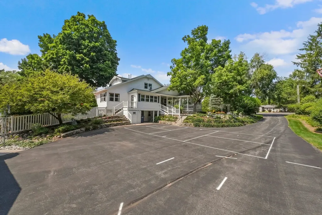 5161 Silver Pines Road Garfield Charter Township MI 49685