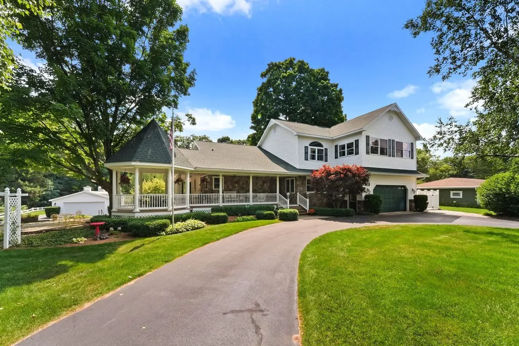 5161 Silver Pines Road Garfield Charter Township MI 49685