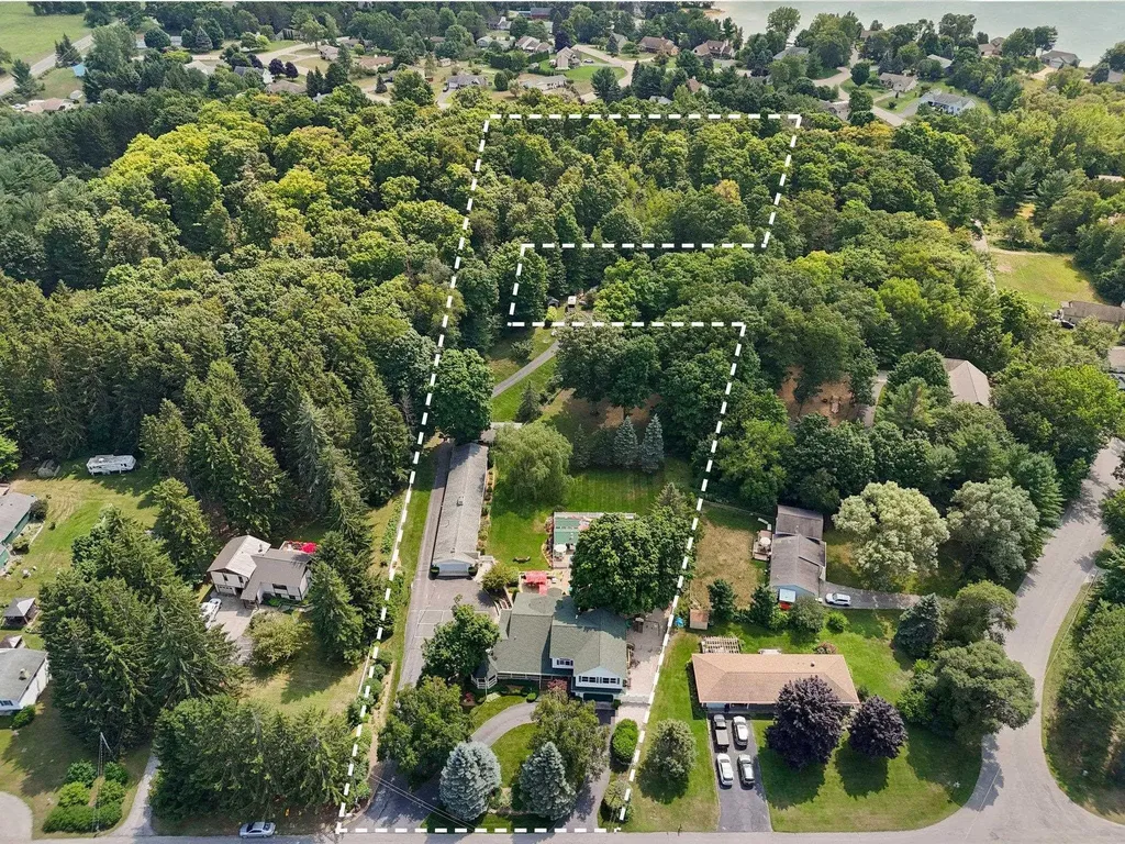 5161 Silver Pines Road Garfield Charter Township MI 49685