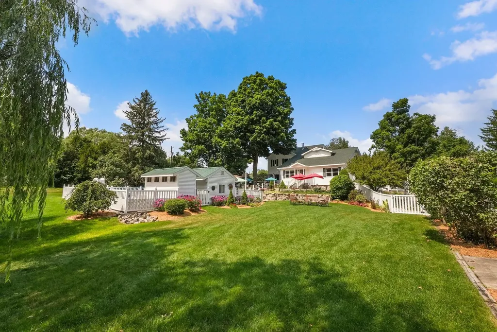 5161 Silver Pines Road Garfield Charter Township MI 49685