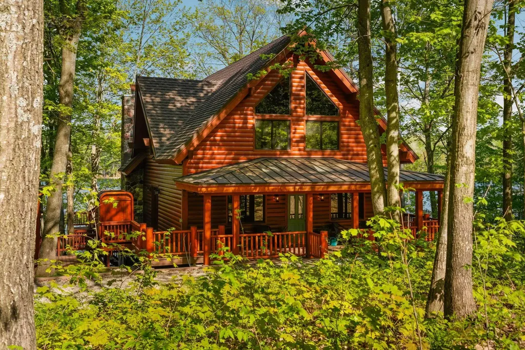 8768 Sunset Trail, NE Blue Lake Township MI 49659