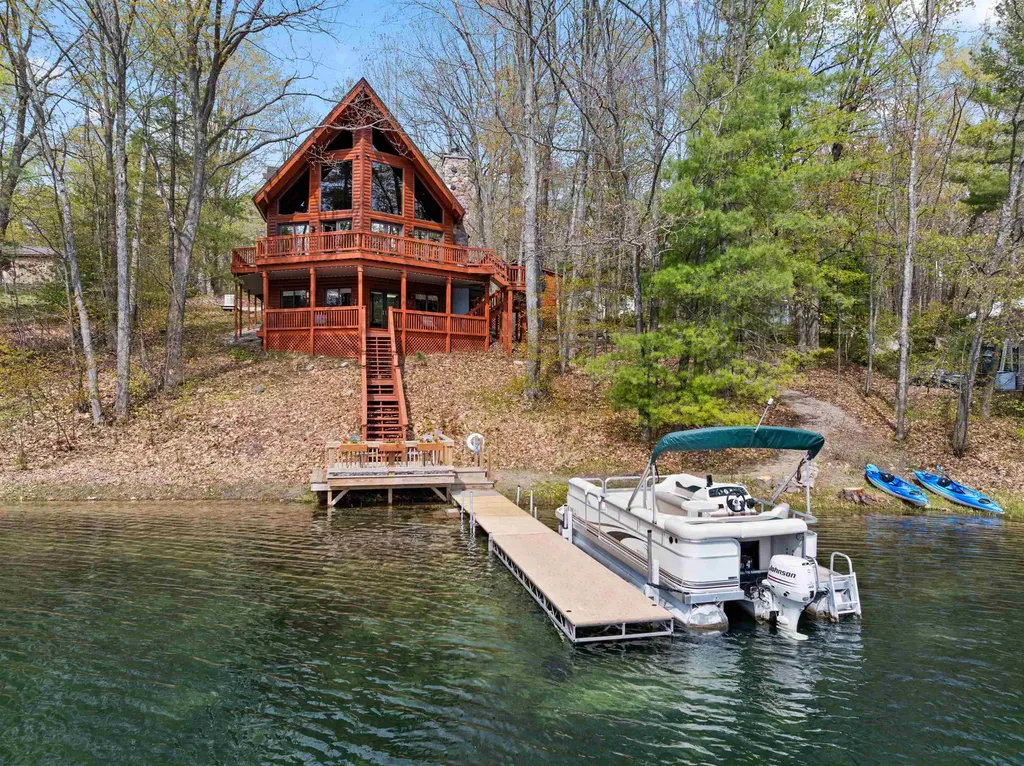8768 Sunset Trail, NE Blue Lake Township MI 49659
