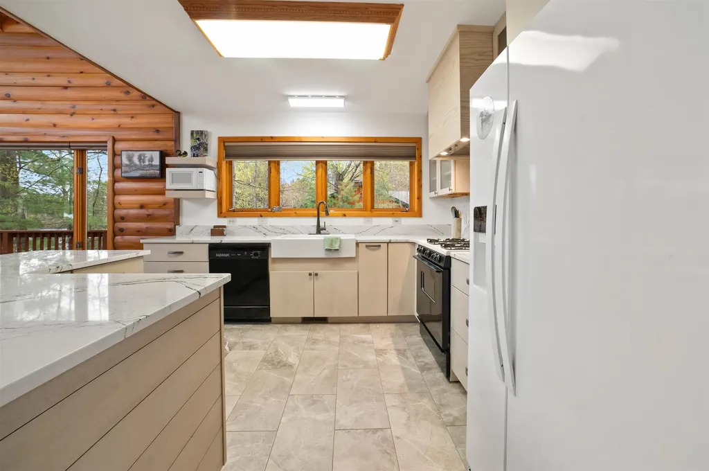8768 Sunset Trail, NE Blue Lake Township MI 49659