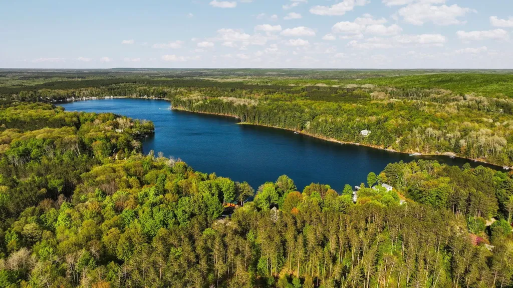 8768 Sunset Trail, NE Blue Lake Township MI 49659