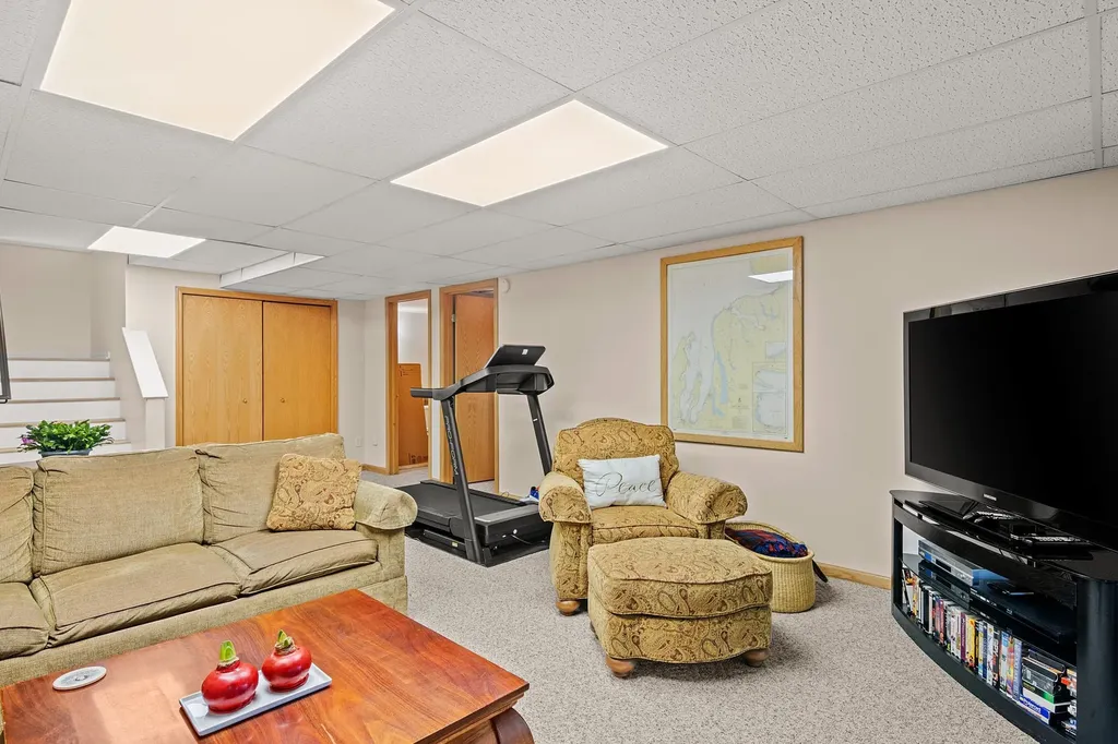 4133 Old Mission Road Peninsula Township MI 49686
