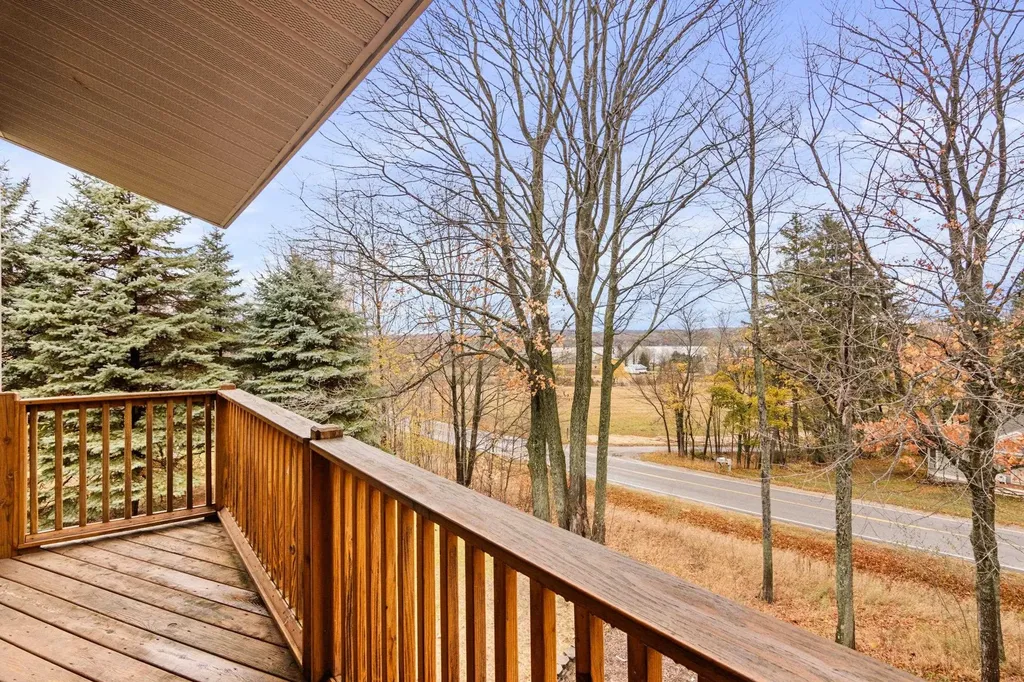 4133 Old Mission Road Peninsula Township MI 49686
