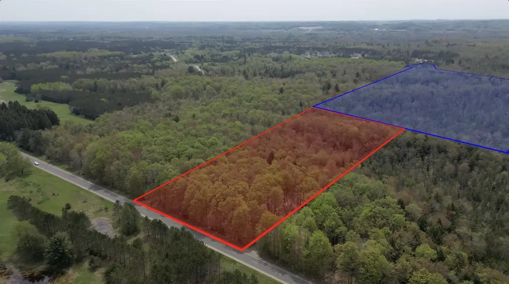 6639 Fall Road Green Lake Township MI 49637