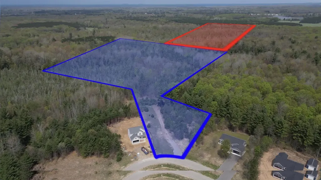 6639 Fall Road Green Lake Township MI 49637