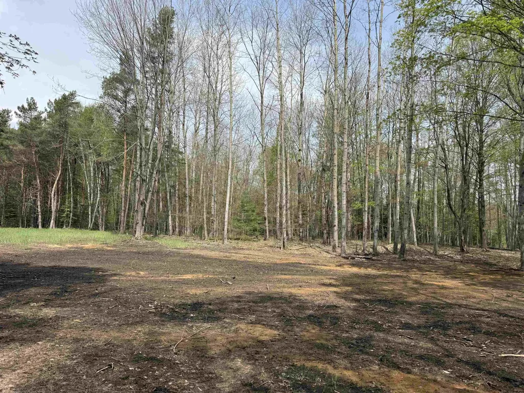 6639 Fall Road Green Lake Township MI 49637