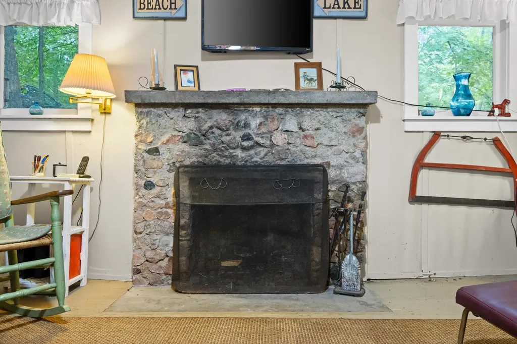 407 Fortune Avenue Frankfort City MI 49635