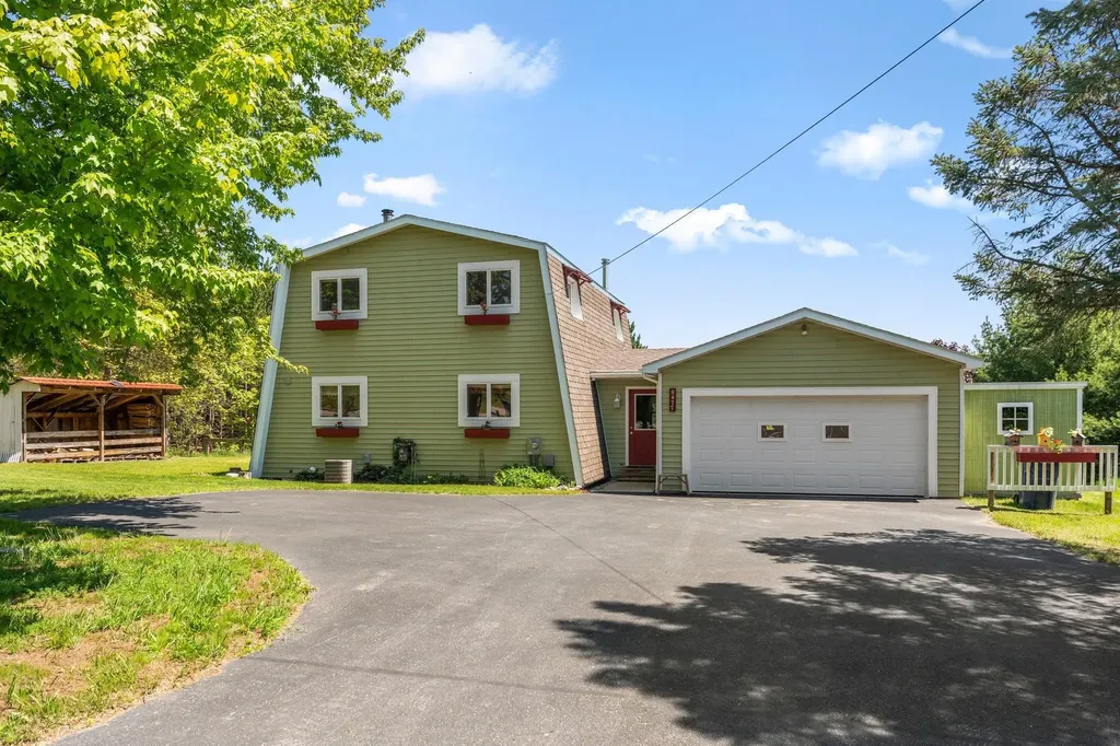 9477 S Cedar Road Solon Township MI 49621