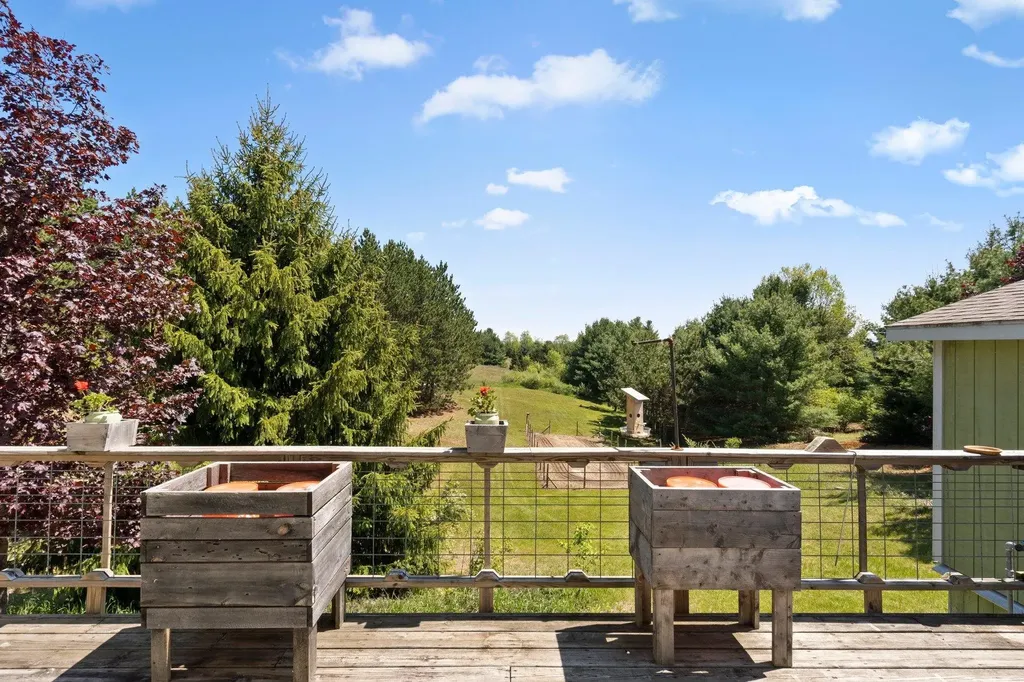 9477 S Cedar Road Solon Township MI 49621