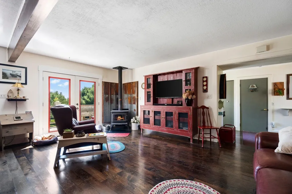 9477 S Cedar Road Solon Township MI 49621