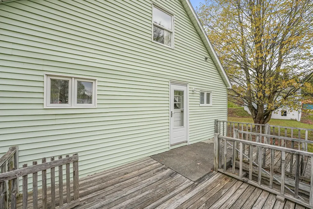 12871 S Sunset Drive Elmwood Charter Township MI 49684