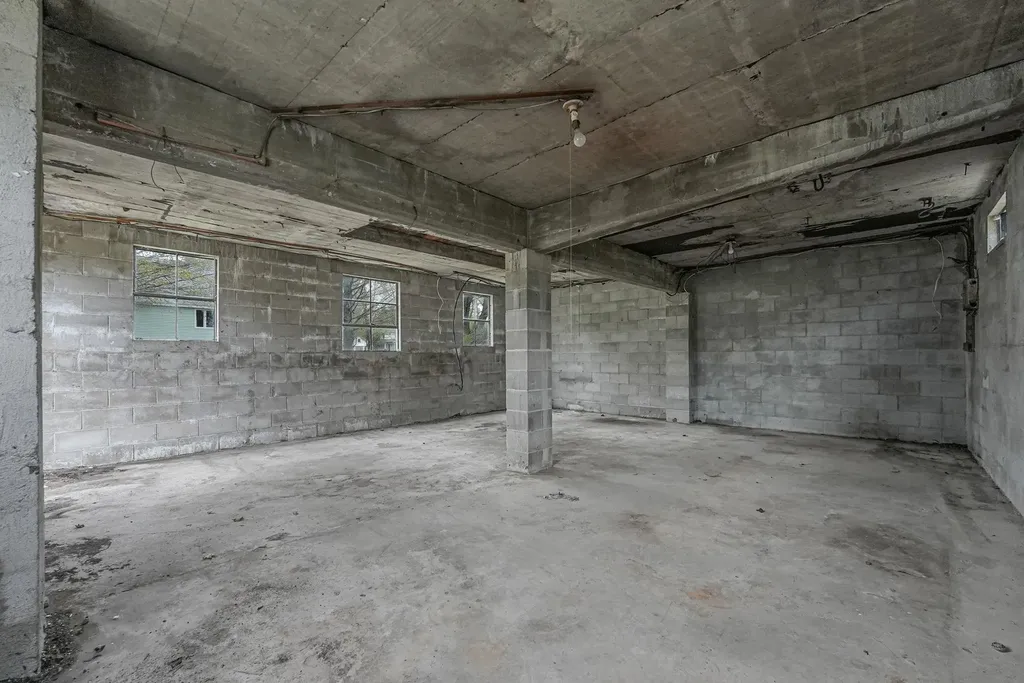 12871 S Sunset Drive Elmwood Charter Township MI 49684