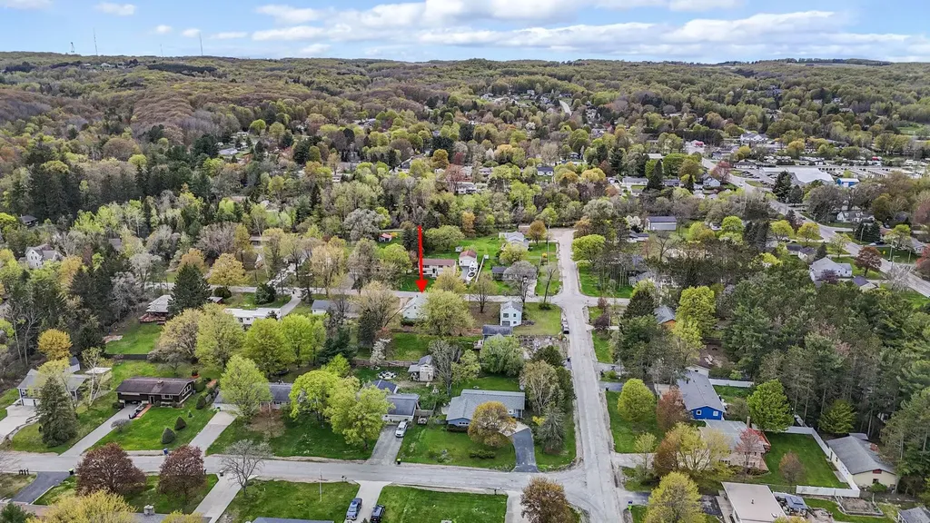 12871 S Sunset Drive Elmwood Charter Township MI 49684