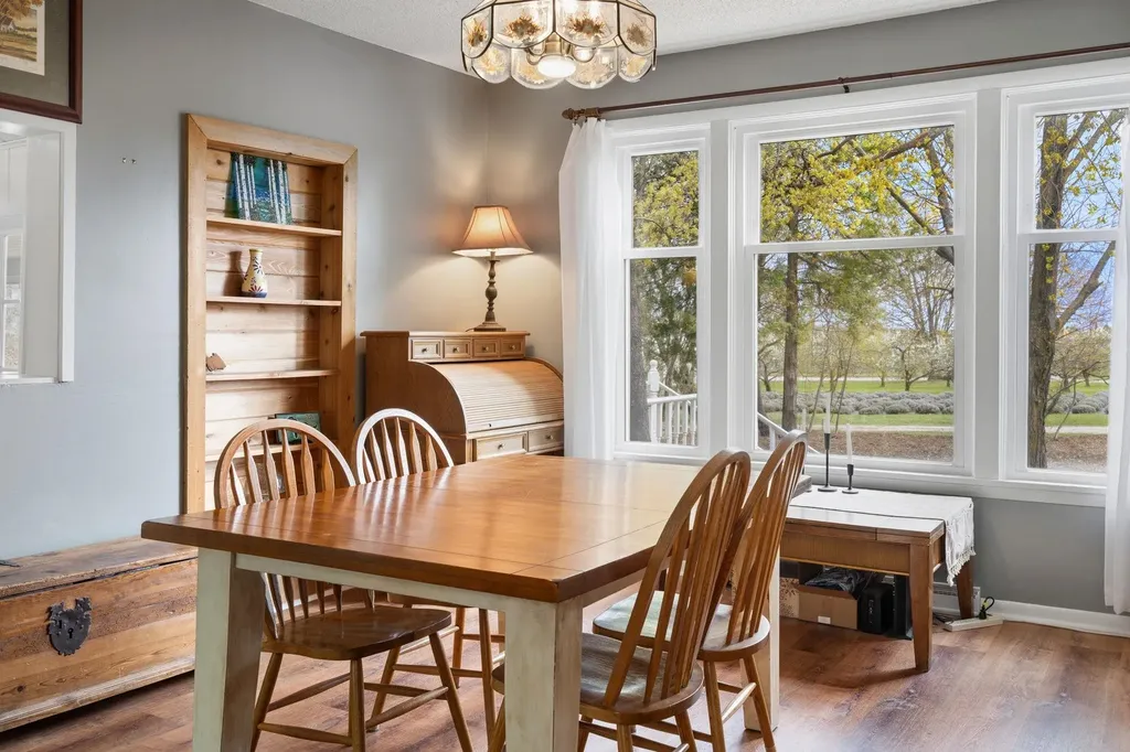 17770 Center Road Peninsula Township MI 49686